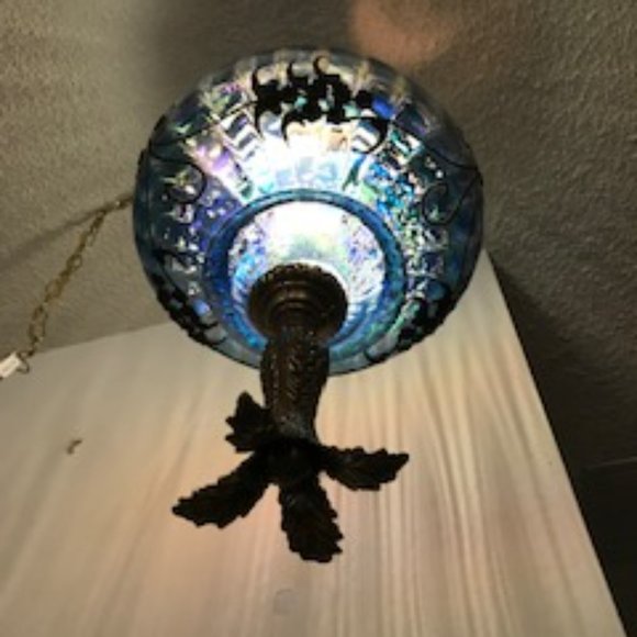 Vintage Blue Carnival Glass Lamp - Picture 9 of 11